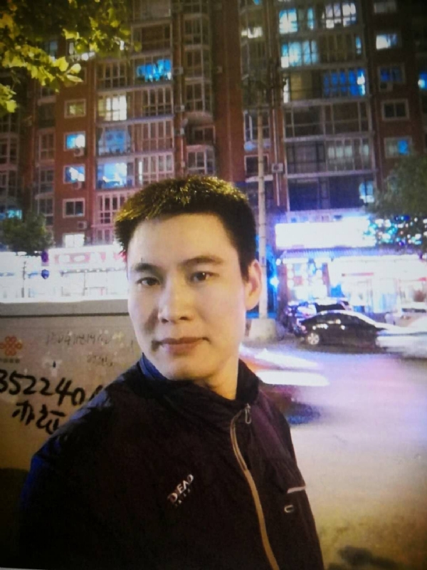 阳光灿烂的第三张照片--大庆相亲服务中心