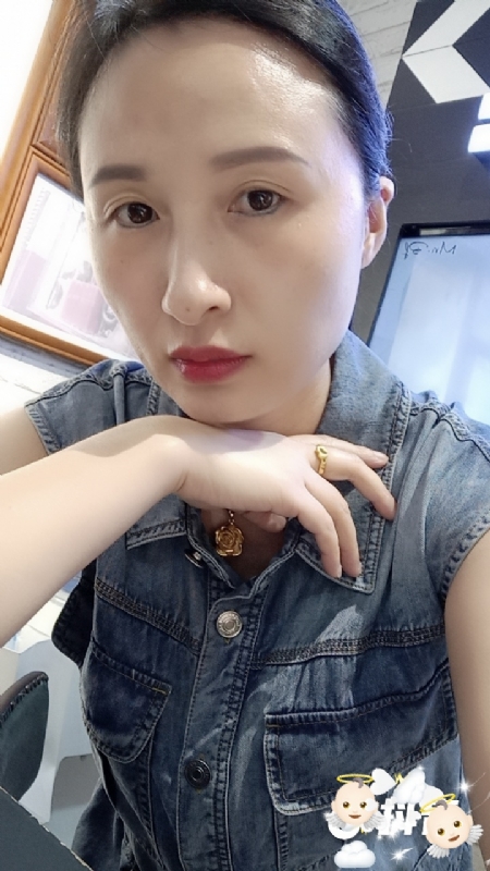 桃子的第三张照片--大庆相亲服务中心