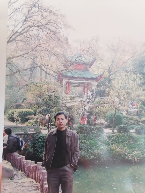 沧海一粟的第一张照片--大庆相亲服务中心