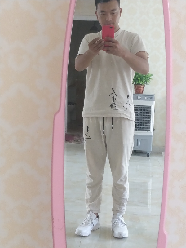 一天一根烟的第一张照片--大庆相亲服务中心