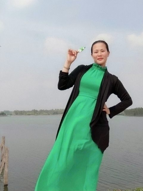 李梅的第二张照片--大庆相亲服务中心