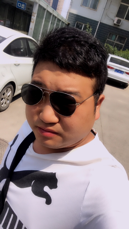 杨志强的第一张照片--大庆相亲服务中心