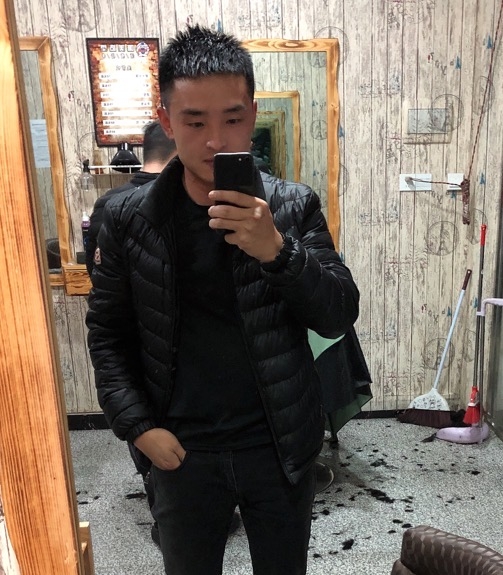 知足常乐的第一张照片--大庆相亲服务中心