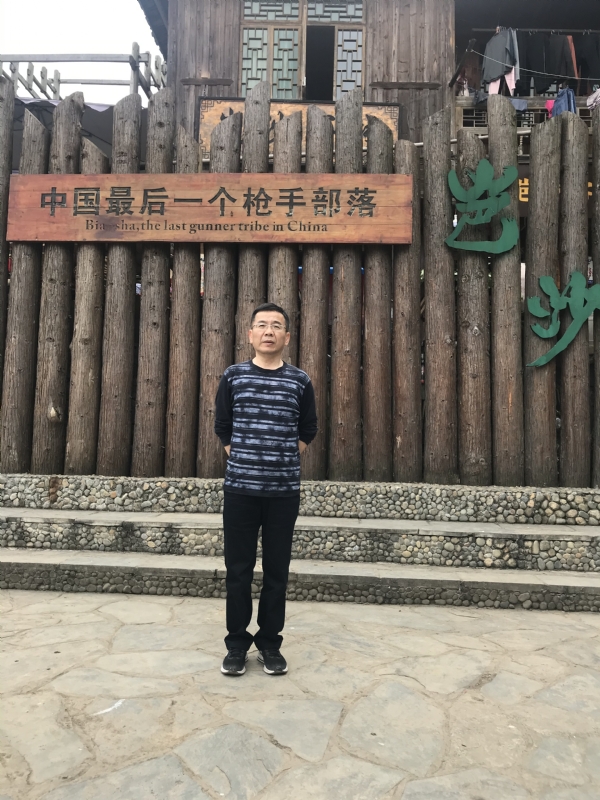 屯里的富豪的第一张照片--大庆相亲服务中心