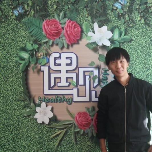 影视人~混爷张的第一张照片--大庆相亲服务中心