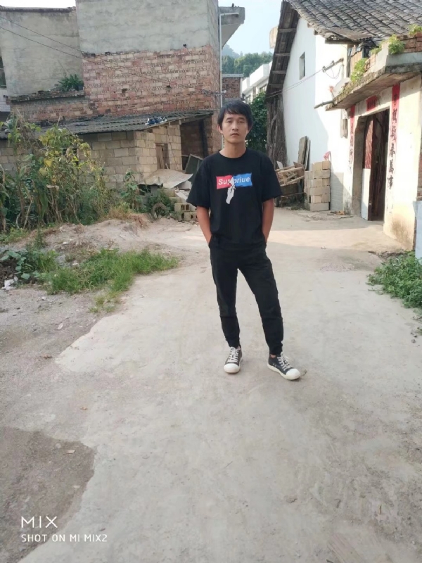活活该的第一张照片--大庆相亲服务中心