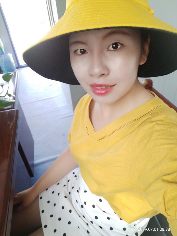 依若萱的第一张照片--大庆相亲服务中心
