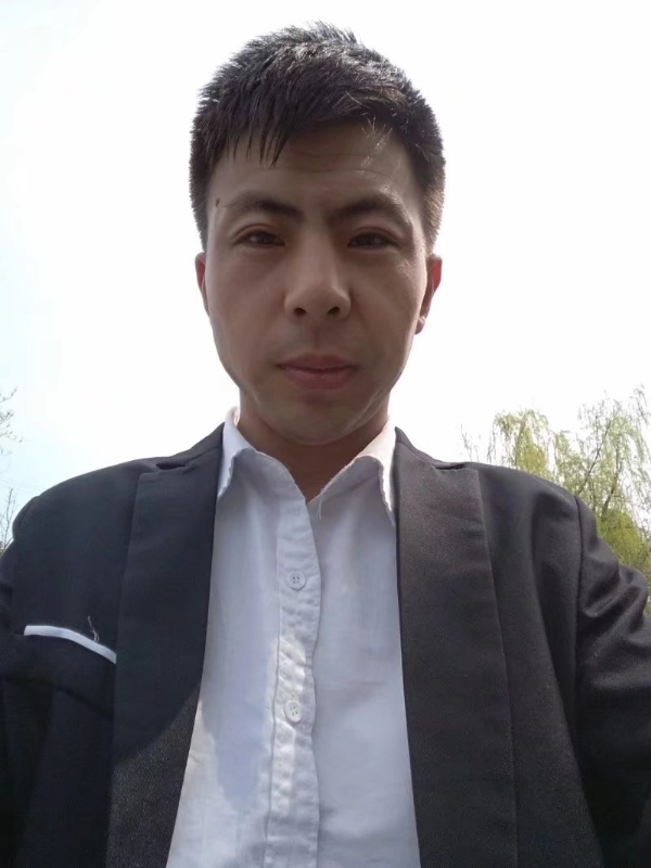 许以飞翔的第一张照片--大庆相亲服务中心