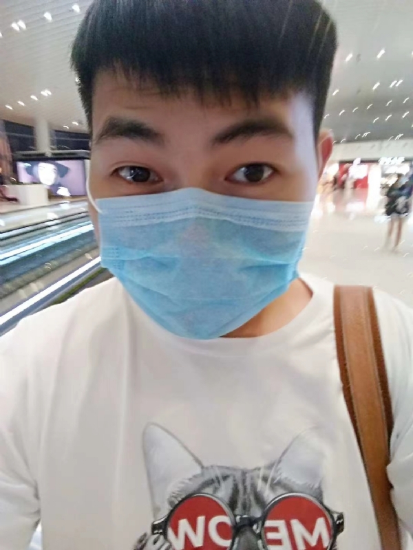 咔咔一顿的第二张照片--大庆相亲服务中心