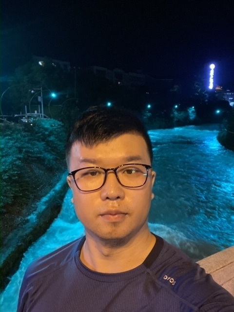 你在哪里的第一张照片--大庆相亲服务中心