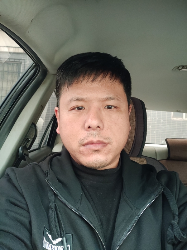 田立城的第一张照片--大庆相亲服务中心