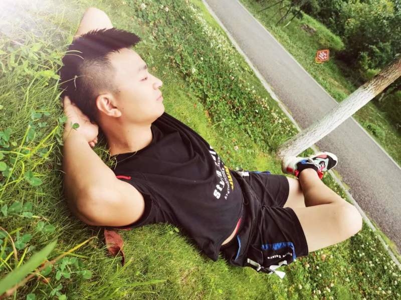 危笑的第一张照片--大庆相亲服务中心