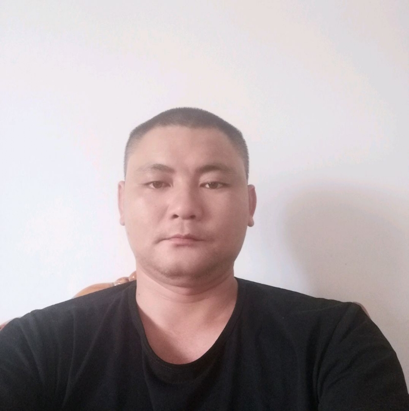 天涯沦落人的第一张照片--大庆相亲服务中心