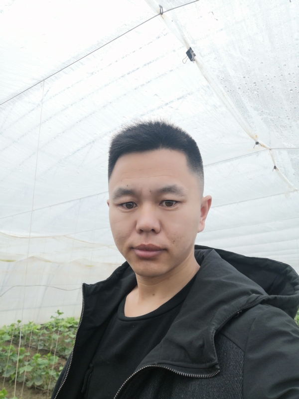 宇成的第二张照片--大庆相亲服务中心