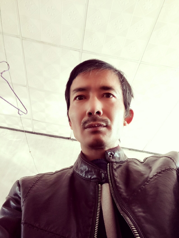好久好久的第二张照片--大庆相亲服务中心
