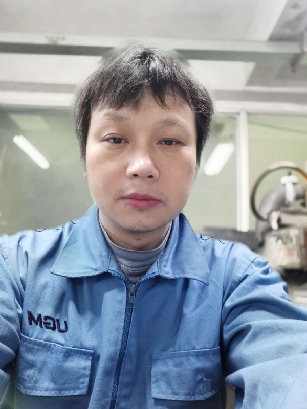 伤心人的第一张照片--大庆相亲服务中心