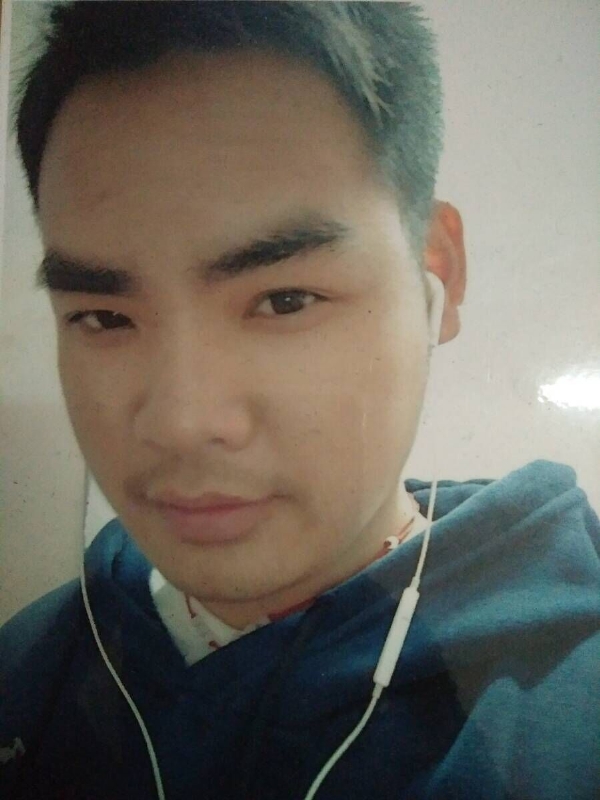 渴望爱的第一张照片--大庆相亲服务中心