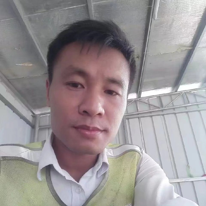 小马哥的第一张照片--大庆相亲服务中心