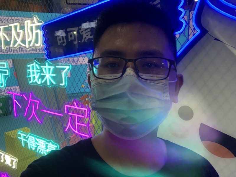 叶自飘零的第四张照片--大庆相亲服务中心