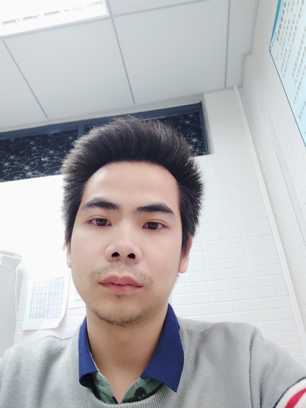 蓝先生的第一张照片--大庆相亲服务中心