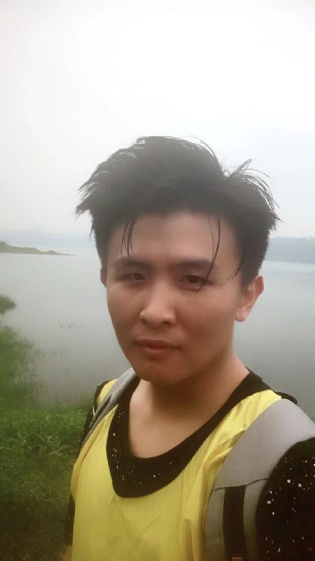 阳光与自由的第一张照片--大庆相亲服务中心