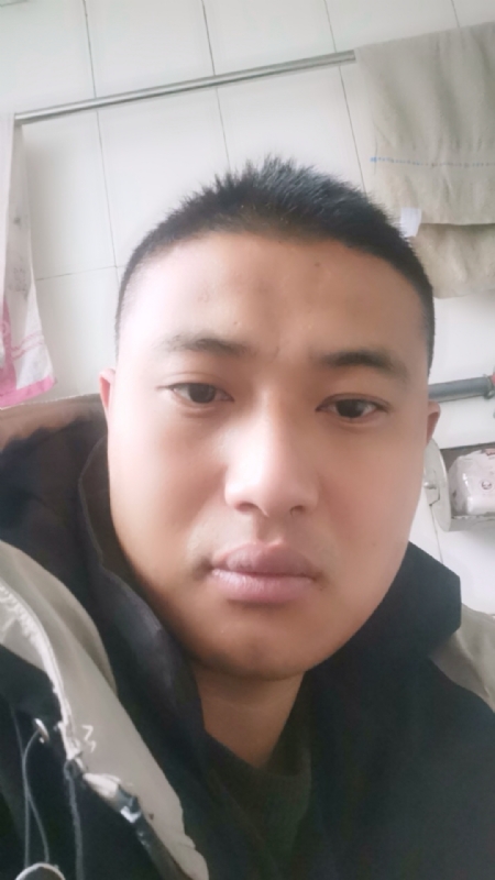 烟花再美不过瞬间的第一张照片--大庆相亲服务中心