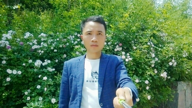 一生何求的第一张照片--大庆相亲服务中心