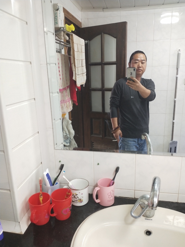 半世人间的第二张照片--大庆相亲服务中心