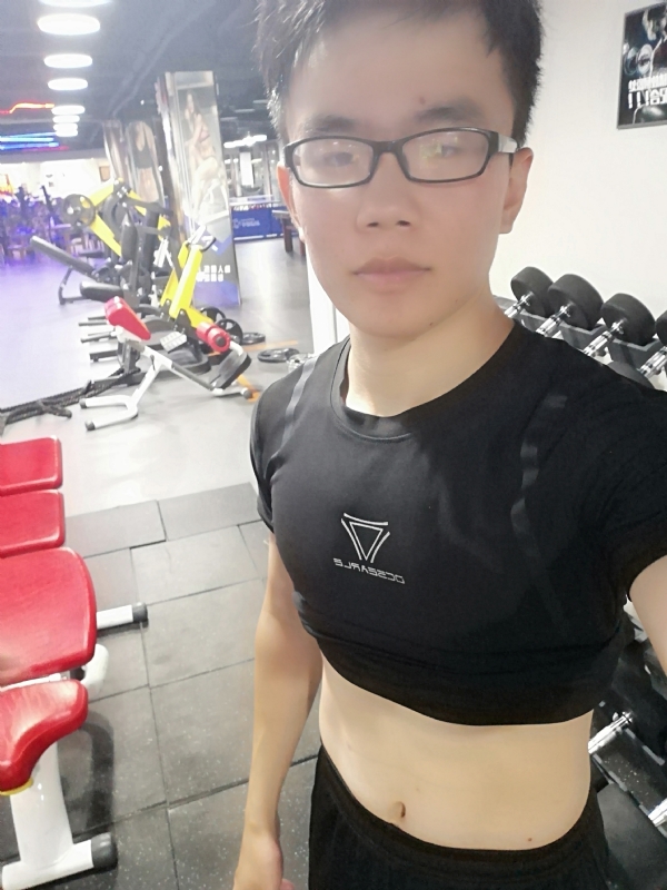 石榴裙下的第一张照片--大庆相亲服务中心