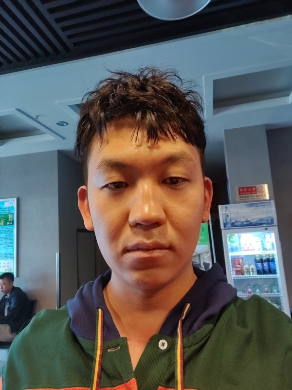文哈哈的第一张照片--大庆相亲服务中心
