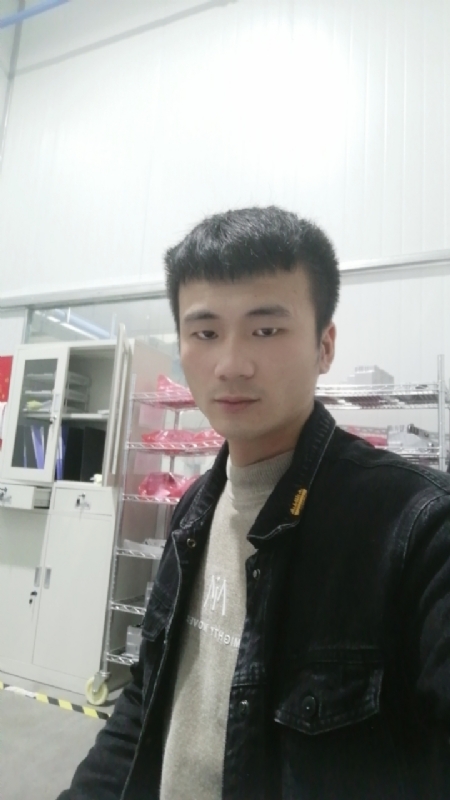 淡淡爱的第一张照片--大庆相亲服务中心