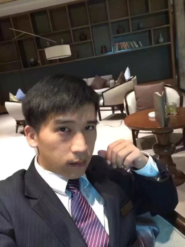 一条孤独的鱼的第二张照片--大庆相亲服务中心