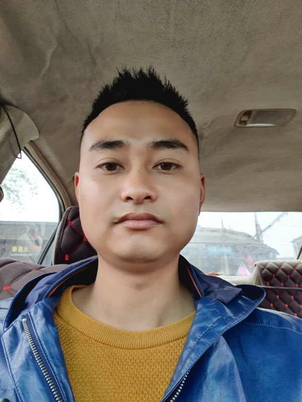 不破不立的第一张照片--大庆相亲服务中心