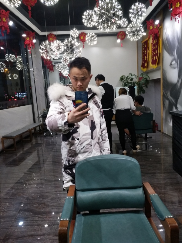 简单的第一张照片--大庆相亲服务中心