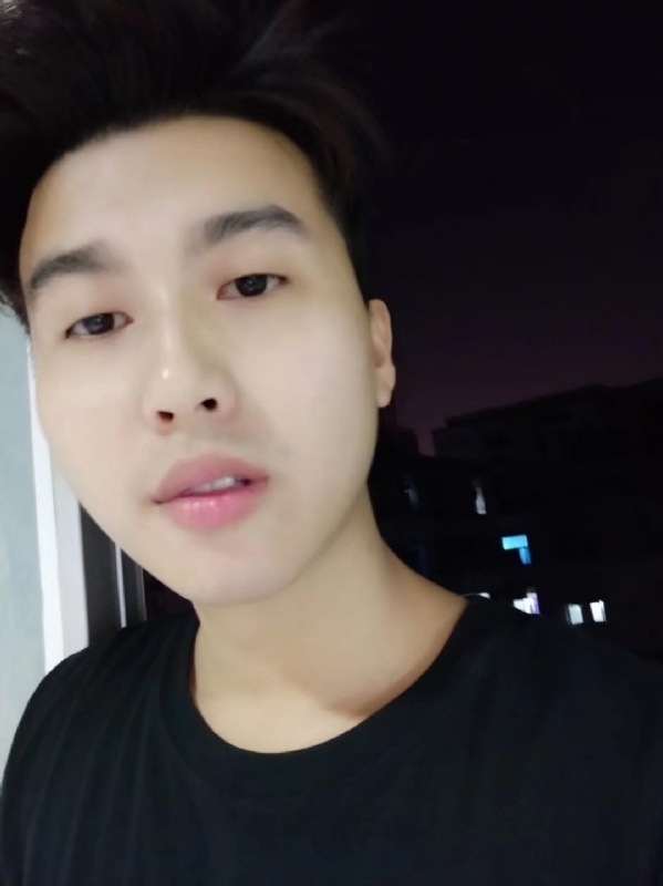 皮特王的第二张照片--大庆相亲服务中心