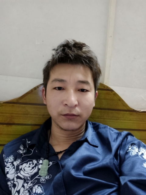 时光的第一张照片--大庆相亲服务中心