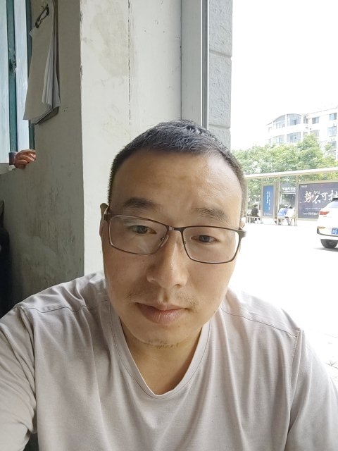 转身的距离的第一张照片--大庆相亲服务中心