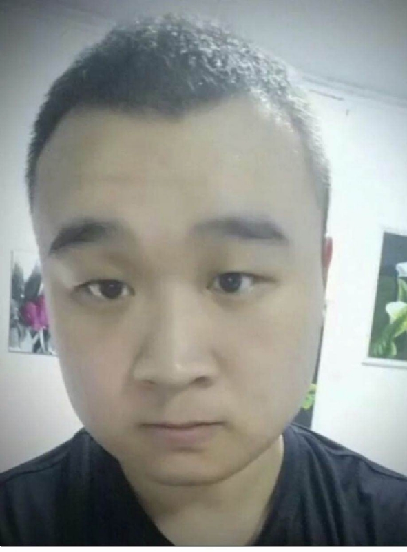 逆的第一张照片--大庆相亲服务中心