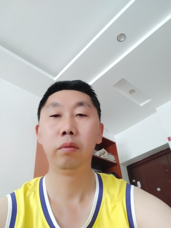 写尽半生纸上酸的第一张照片--大庆相亲服务中心
