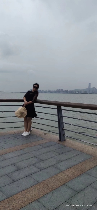 清秋的第一张照片--大庆相亲服务中心