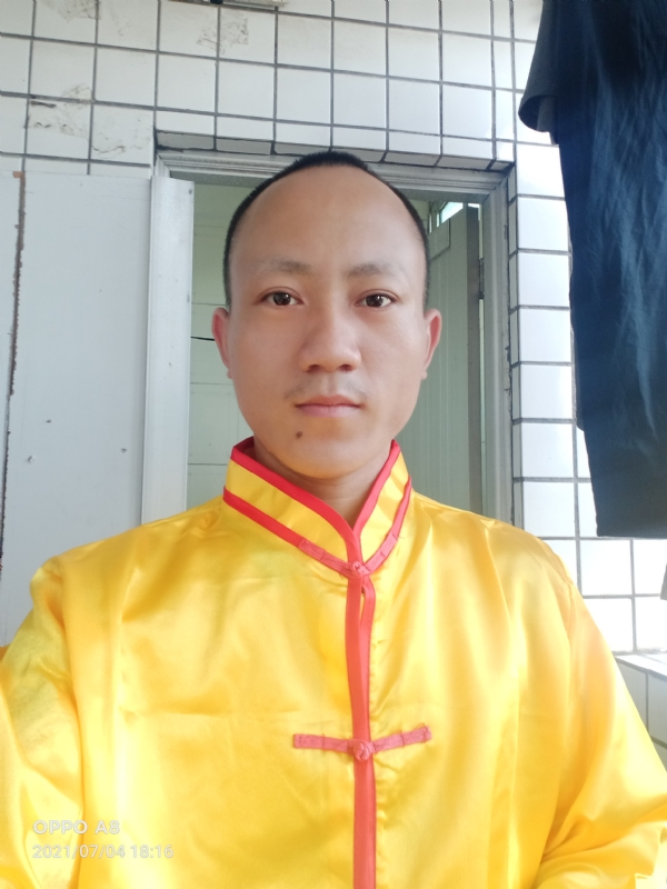 宋福军的第一张照片--大庆相亲服务中心