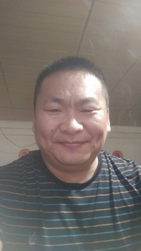 痛并快乐着的第一张照片--大庆相亲服务中心
