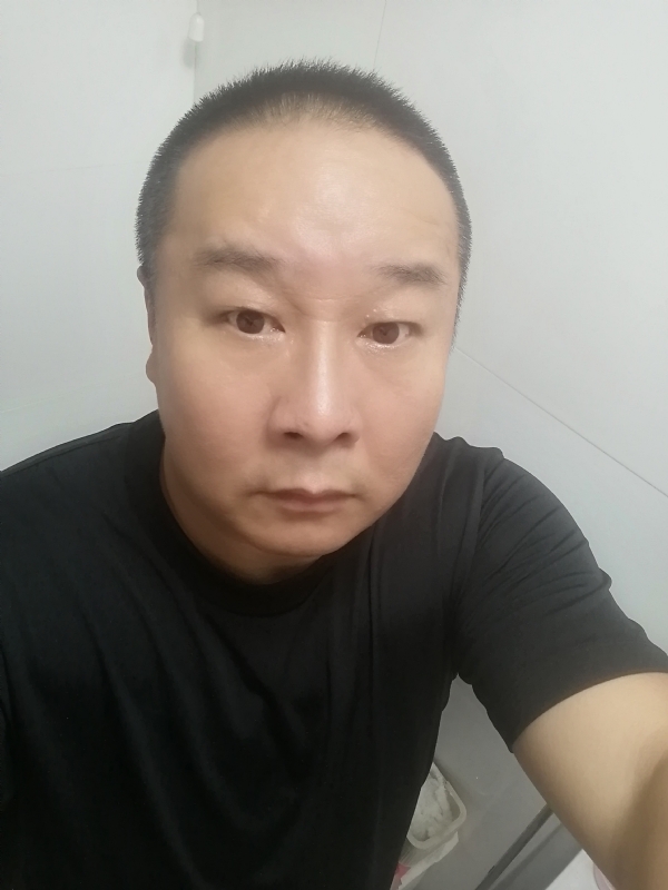 一束光的第一张照片--大庆相亲服务中心
