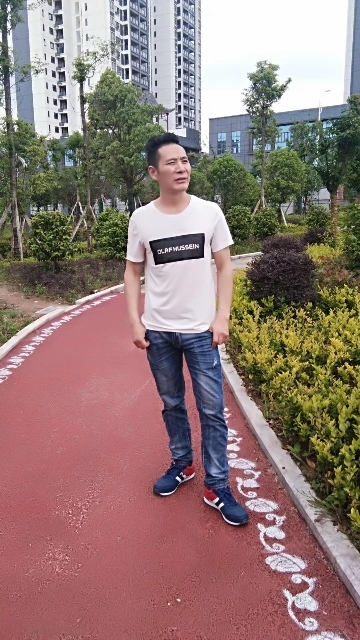 真诚相待的第一张照片--大庆相亲服务中心