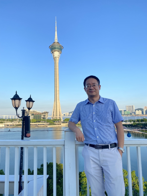 Yangyi的第三张照片--大庆相亲服务中心