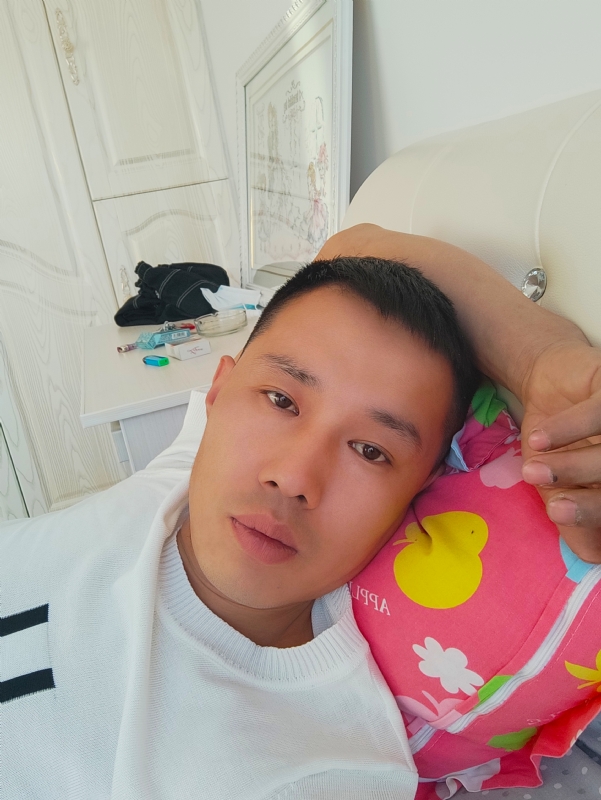 一个人的第一张照片--大庆相亲服务中心