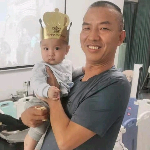 爱辣的鱼的第一张照片--大庆相亲服务中心