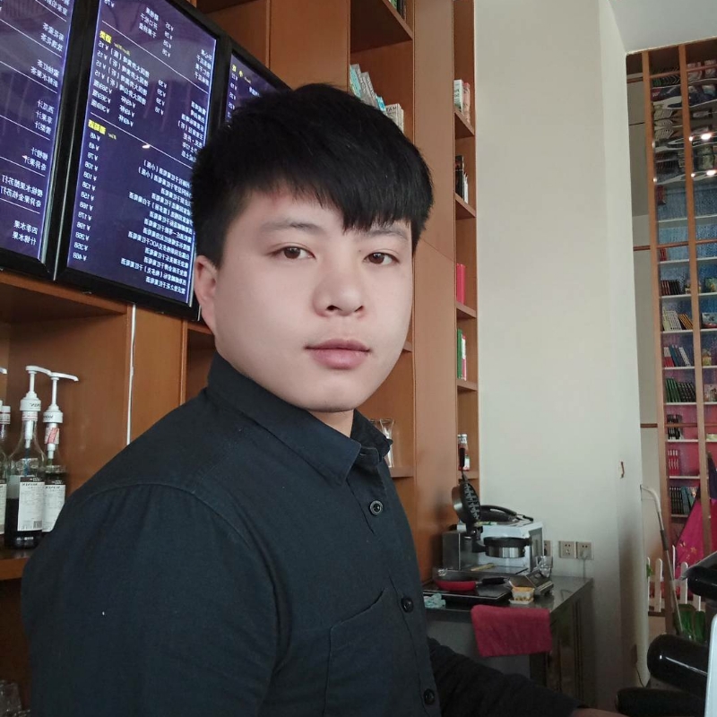 帅被人打的第一张照片--大庆相亲服务中心