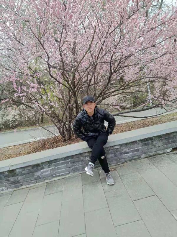 寻找幸福的第一张照片--大庆相亲服务中心