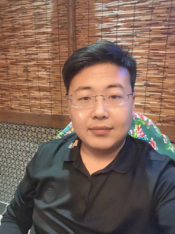 刘先生的第一张照片--大庆相亲服务中心